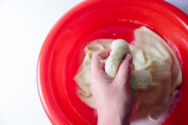 ウタマロ石鹸でつけ置き洗い