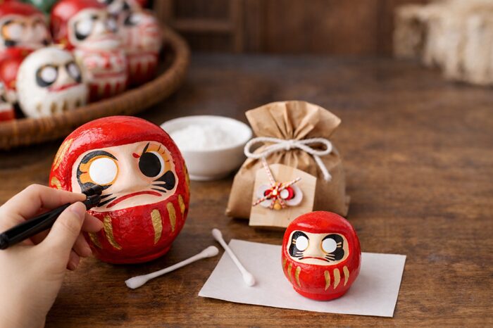 だるま目入れ間違えた